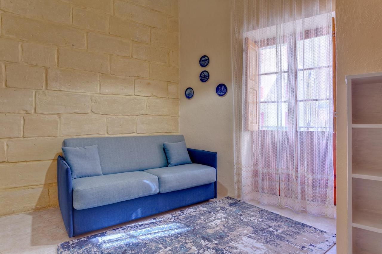 Traditional Maltese Townhouse, Roof Terrace And Views セングレア エクステリア 写真