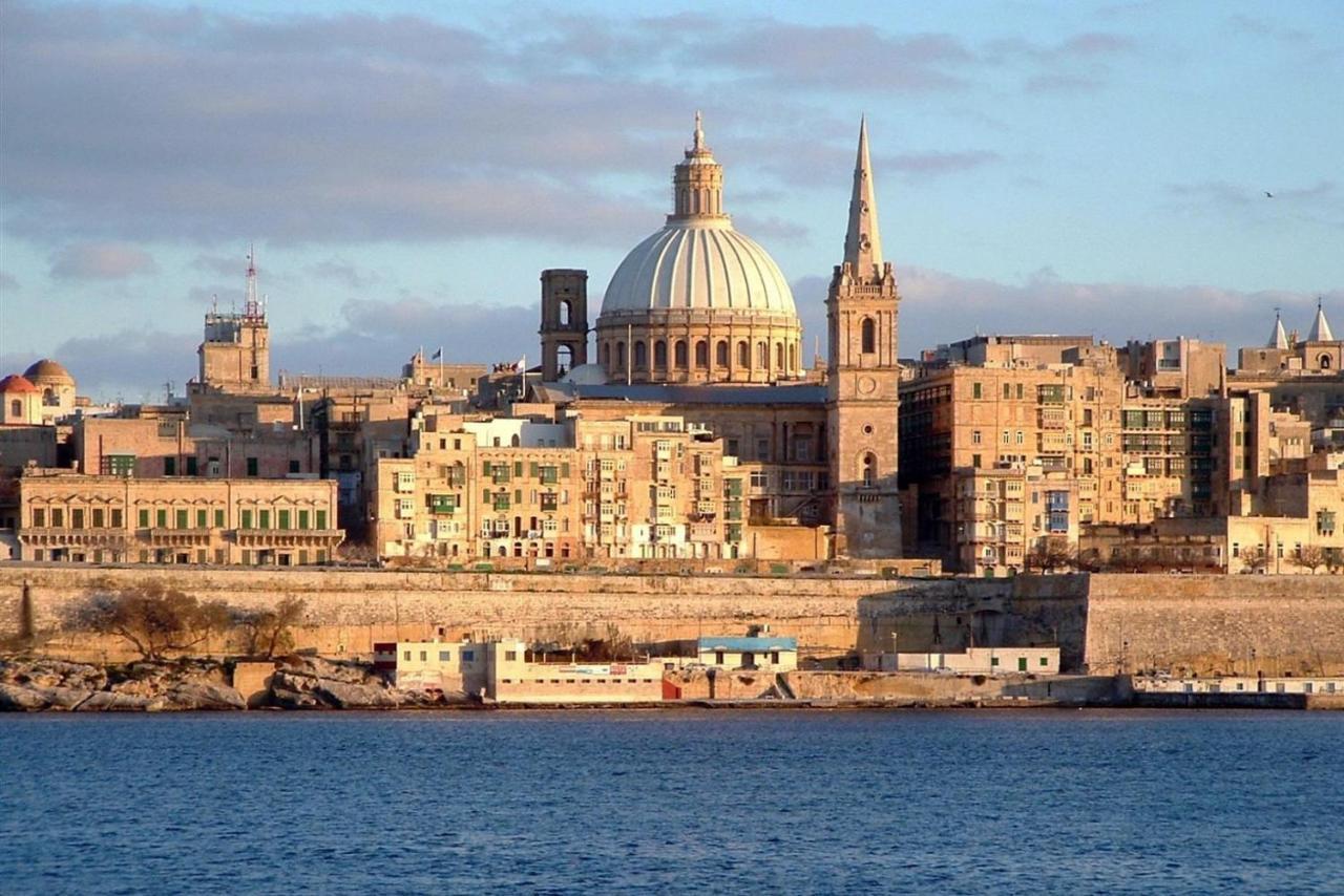 Traditional Maltese Townhouse, Roof Terrace And Views セングレア エクステリア 写真
