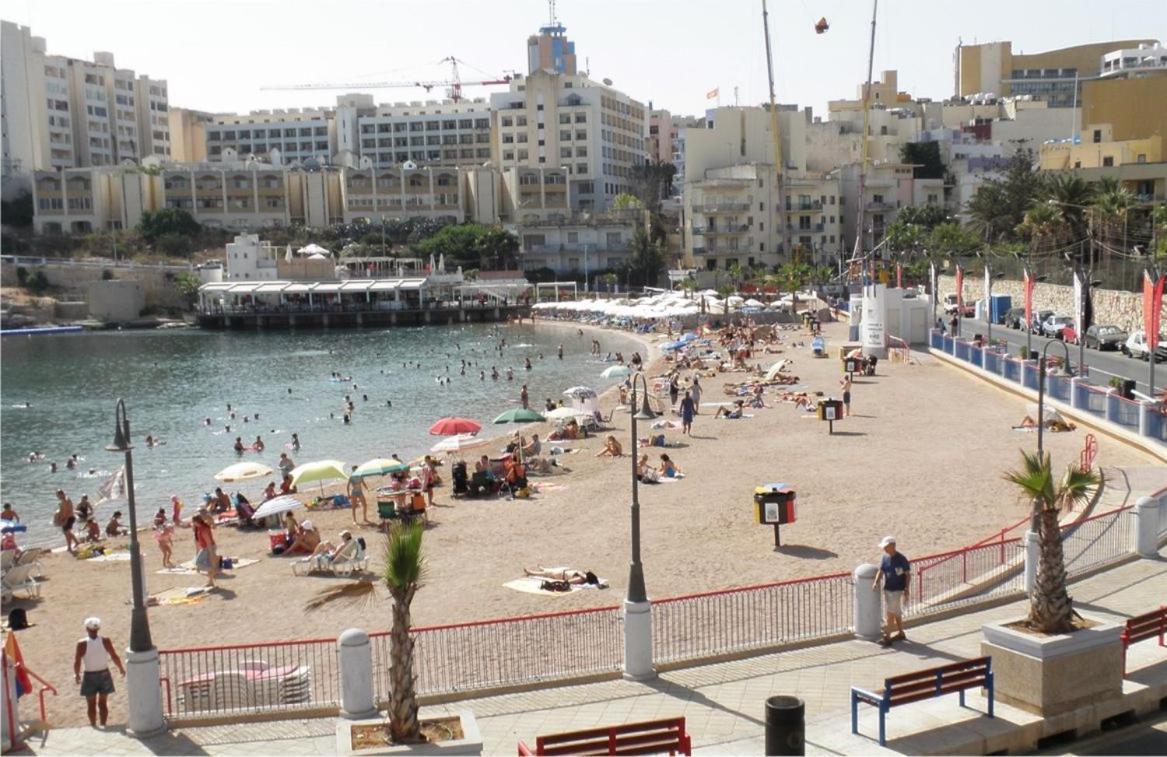 Traditional Maltese Townhouse, Roof Terrace And Views セングレア エクステリア 写真